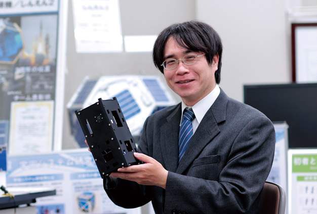 電子ロボット工学科　学科長