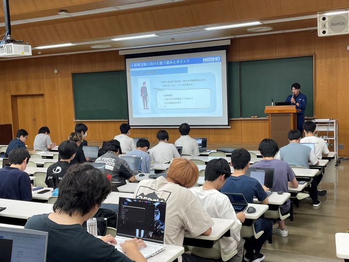 電子ロボット工学科のOB講演会実施