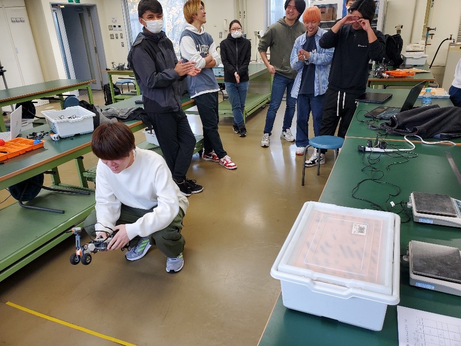 課題解決力を育むPBL型授業